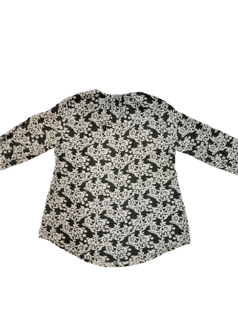 Fun2Fun Green Floral V-Neck Top Boho Flowy Rayon 3/4 Sleeve Small - Picture 4 of 10